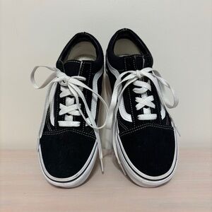 VANS Old Skool Black & White Shoes Sneakers | Women's 6.5